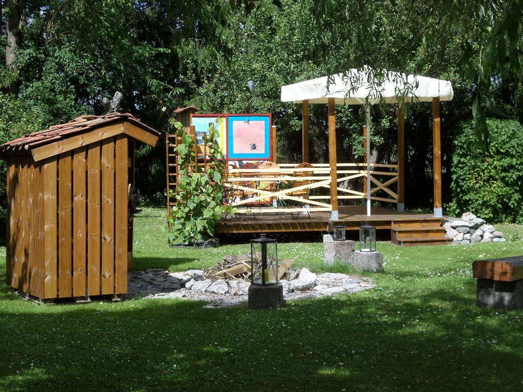 Skogis Bed & Breakfast Katrineholm Bagian luar foto