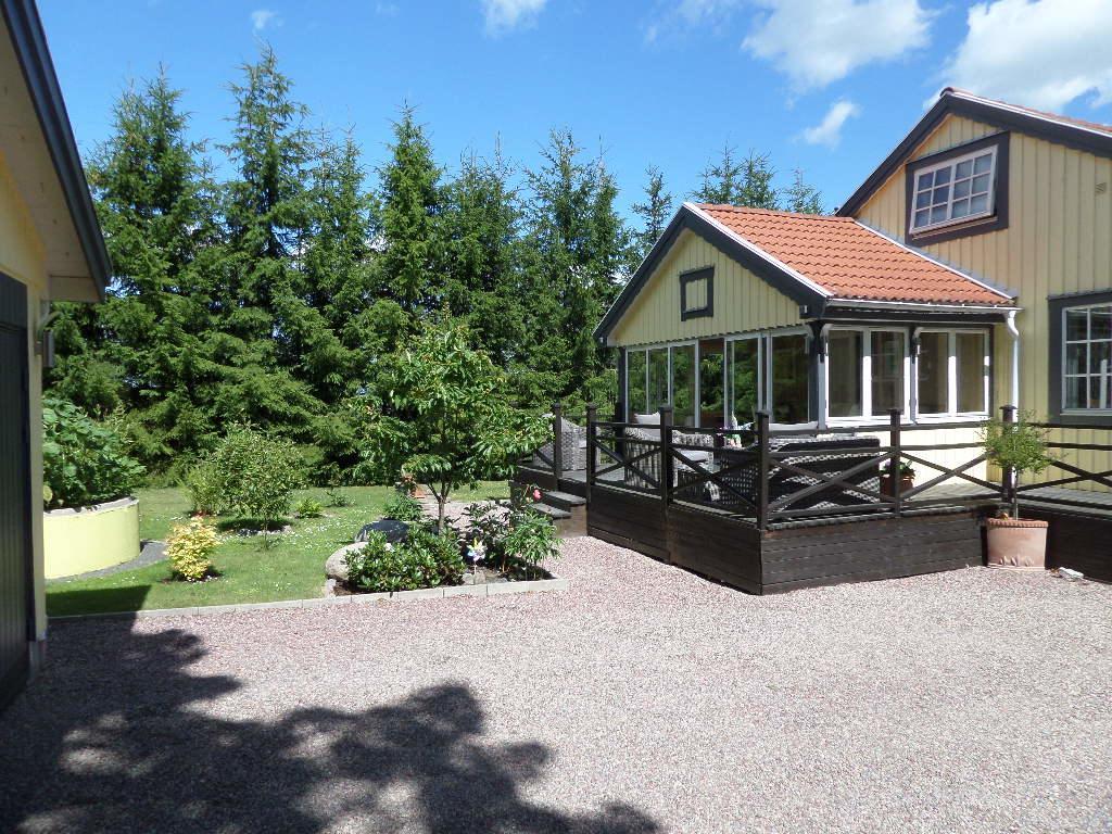 Skogis Bed & Breakfast Katrineholm Bagian luar foto